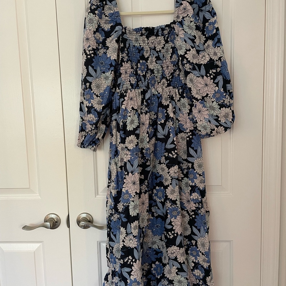 Like New J. Crew Linen daydream dress in blue zinnia floral Small TALL - Picture 4 of 7